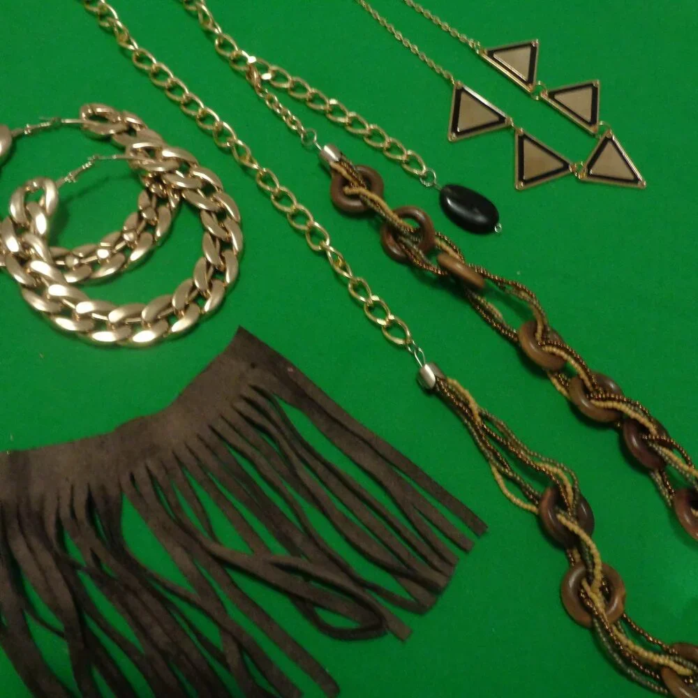 BOHEMIAN DREAMER 3 NEW NECKLACES 1 RETRO EARINGS PIECE OF FRINGE LOT